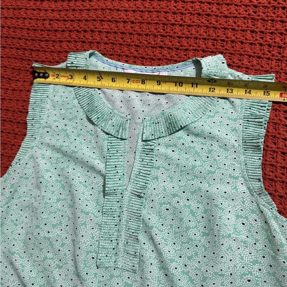 BODEN Green Sleeveless Fitted Blouse with Peter Pan Collar 💚SIZE 4 💚 - Picture 11 of 12